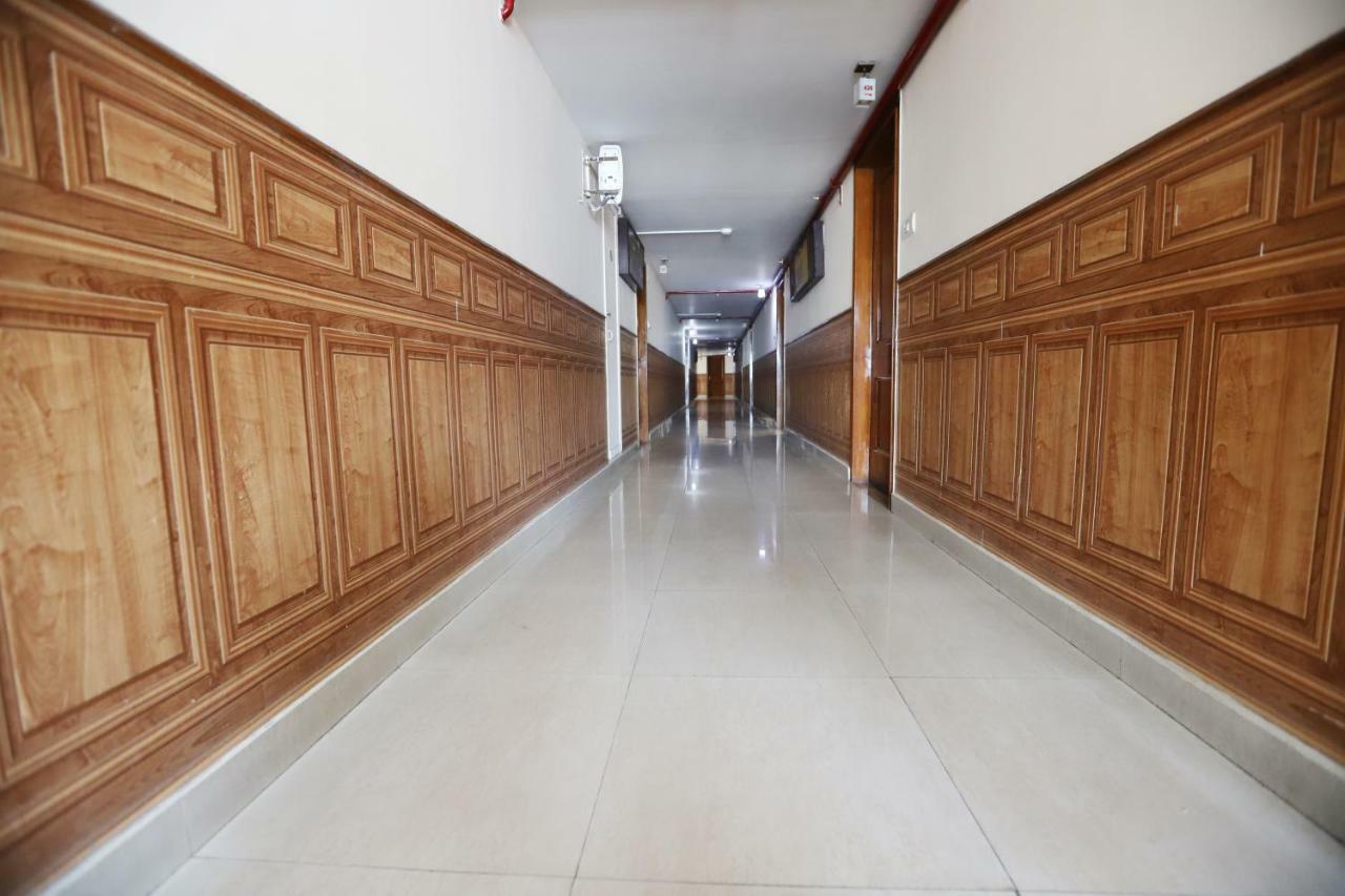 Hotel Radhika Regency Rourkela Екстер'єр фото